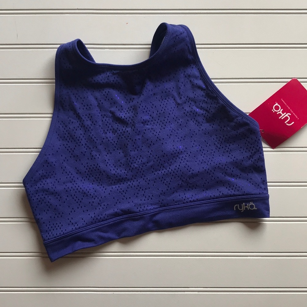 High neck sports bra!